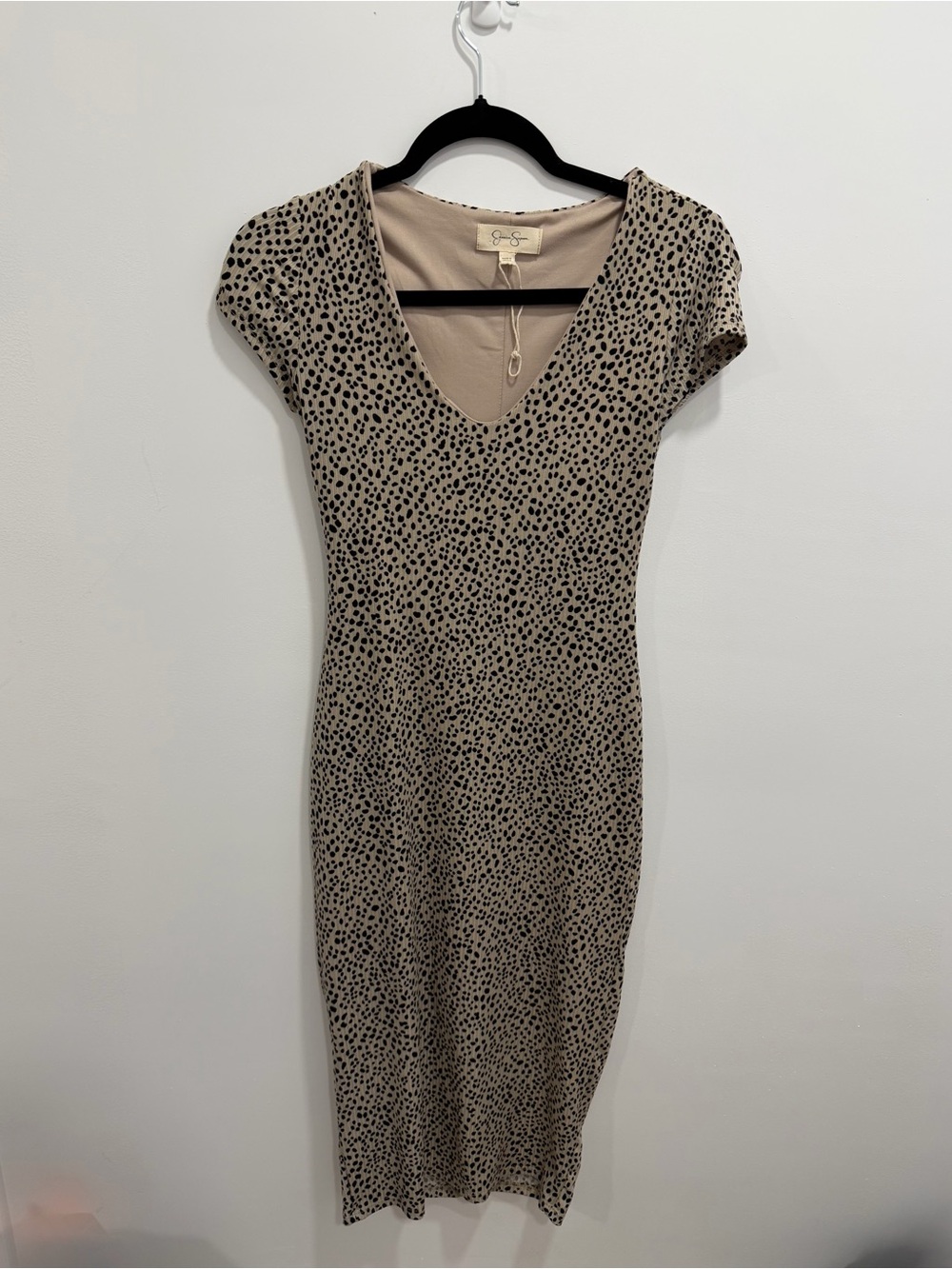 Jessica Simpson - Beige Leopard Print V-Neck Midi Dress
